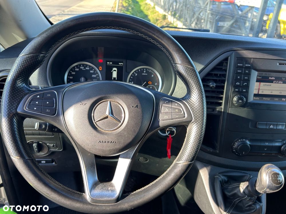 Mercedes-Benz Vito - 30