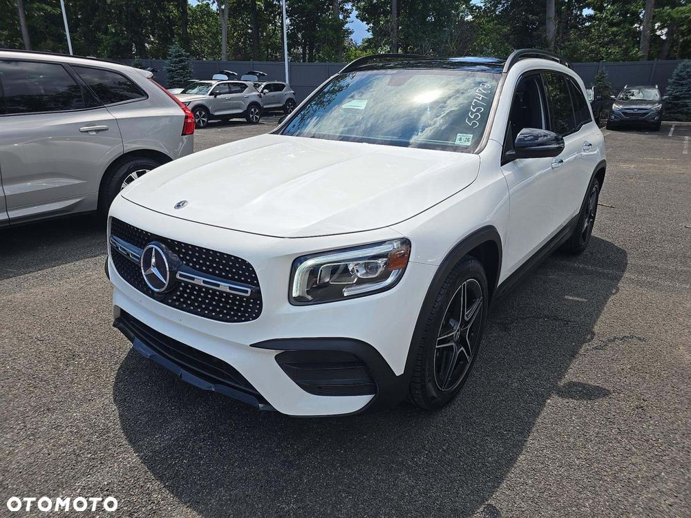 Mercedes-Benz GLB 250 4Matic 8G-DCT AMG Line - 2