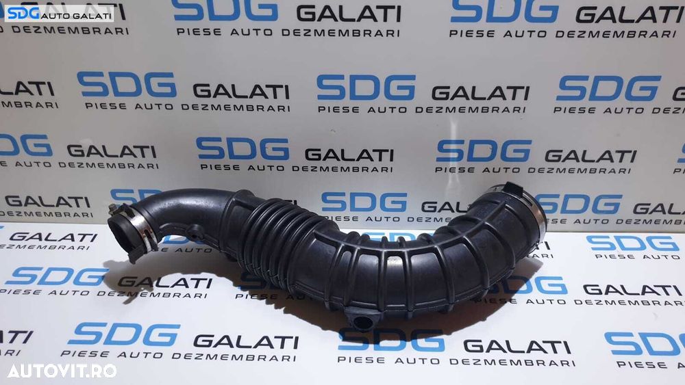 Furtun Conducta Tub Tubulatura Aer Radiator Intercooler Turbo Turbina Turbosuflanta Renault Megane 3 1.5 DCI 2008 - 2015 Cod 8200500384 8200500384B - 4