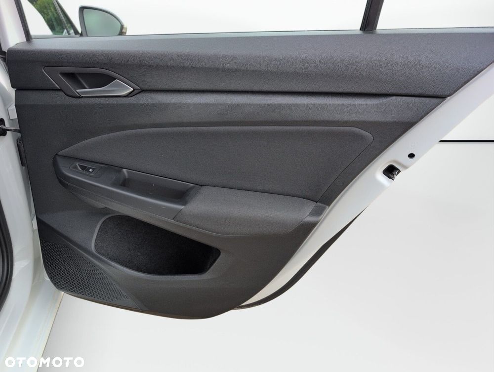 Volkswagen Golf Variant 1.0 eTSI Life DSG - 14