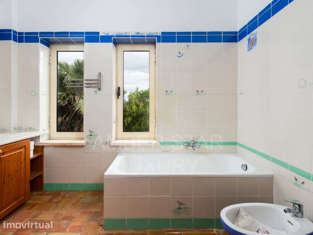 Moradia de 3 quartos+Cave com Piscina e Vista Panorâmica Mar e Serr... - Grande imagem: 4/22