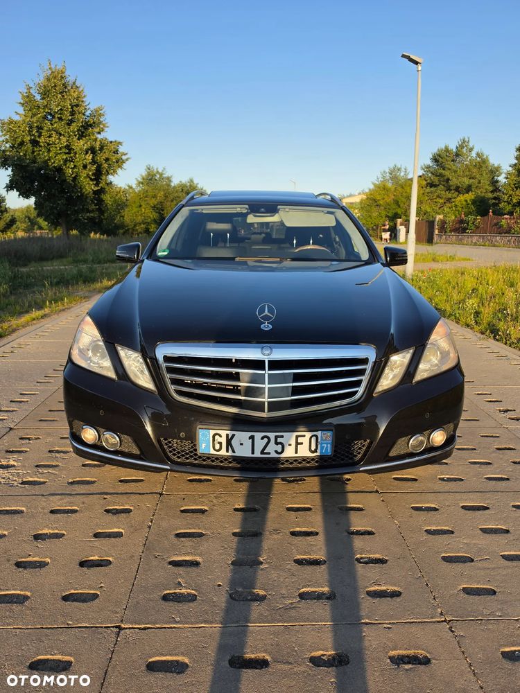 Mercedes-Benz Klasa E 350 CGI BlueEffICIENCY Avantgarde - 3