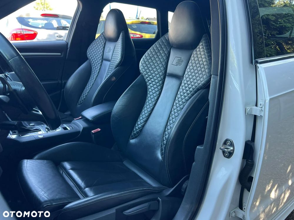 Audi S3 Sportback S tronic - 29