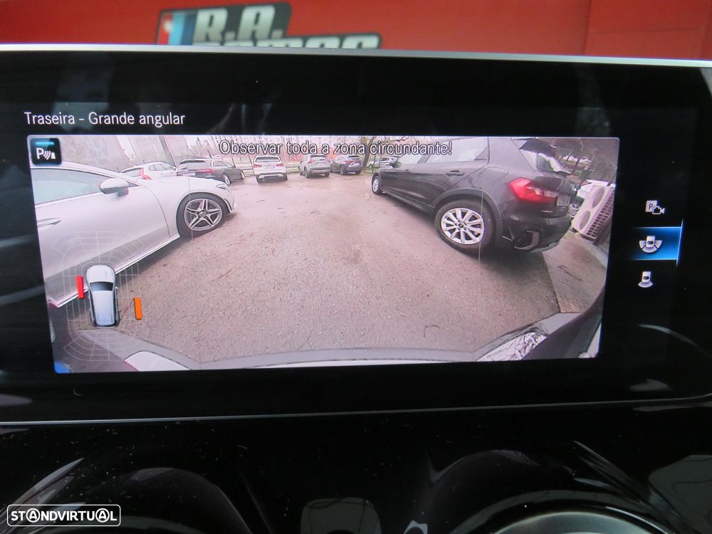 Mercedes-Benz GLB 180 d AMG Line - 33