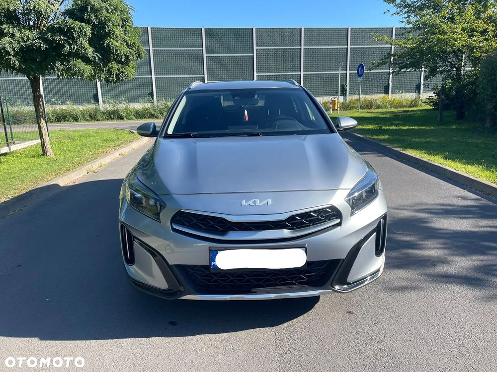 Kia Xceed 2023 photo 2