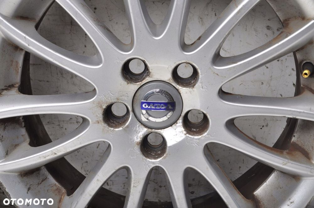 VOLVO  FELGI 17 7.0 5X108 ET 52.5 30671414 - 7