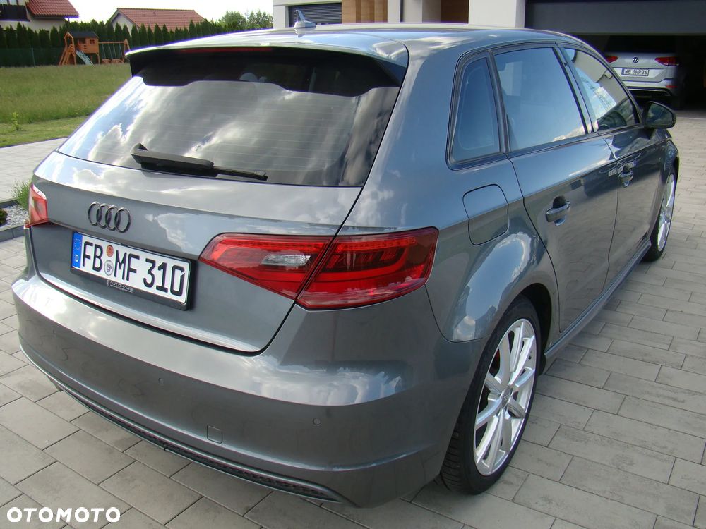 Audi A3 Sportback 2.0 TDI (clean diesel) S line Sportpaket - 11