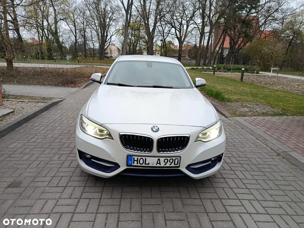 BMW Seria 2 220d Sport Line - 3