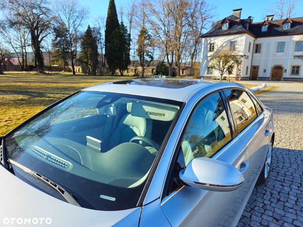 Audi A8 4.2 FSI L Quattro - 8