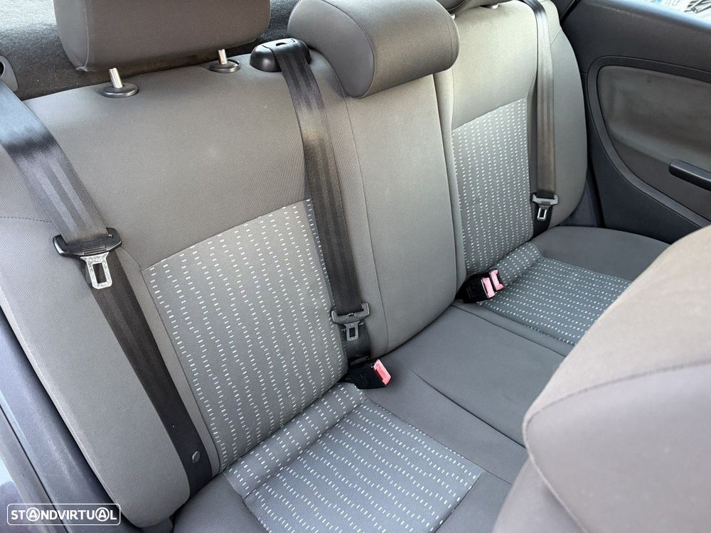 SEAT Cordoba 1.4 TDI Passion - 16