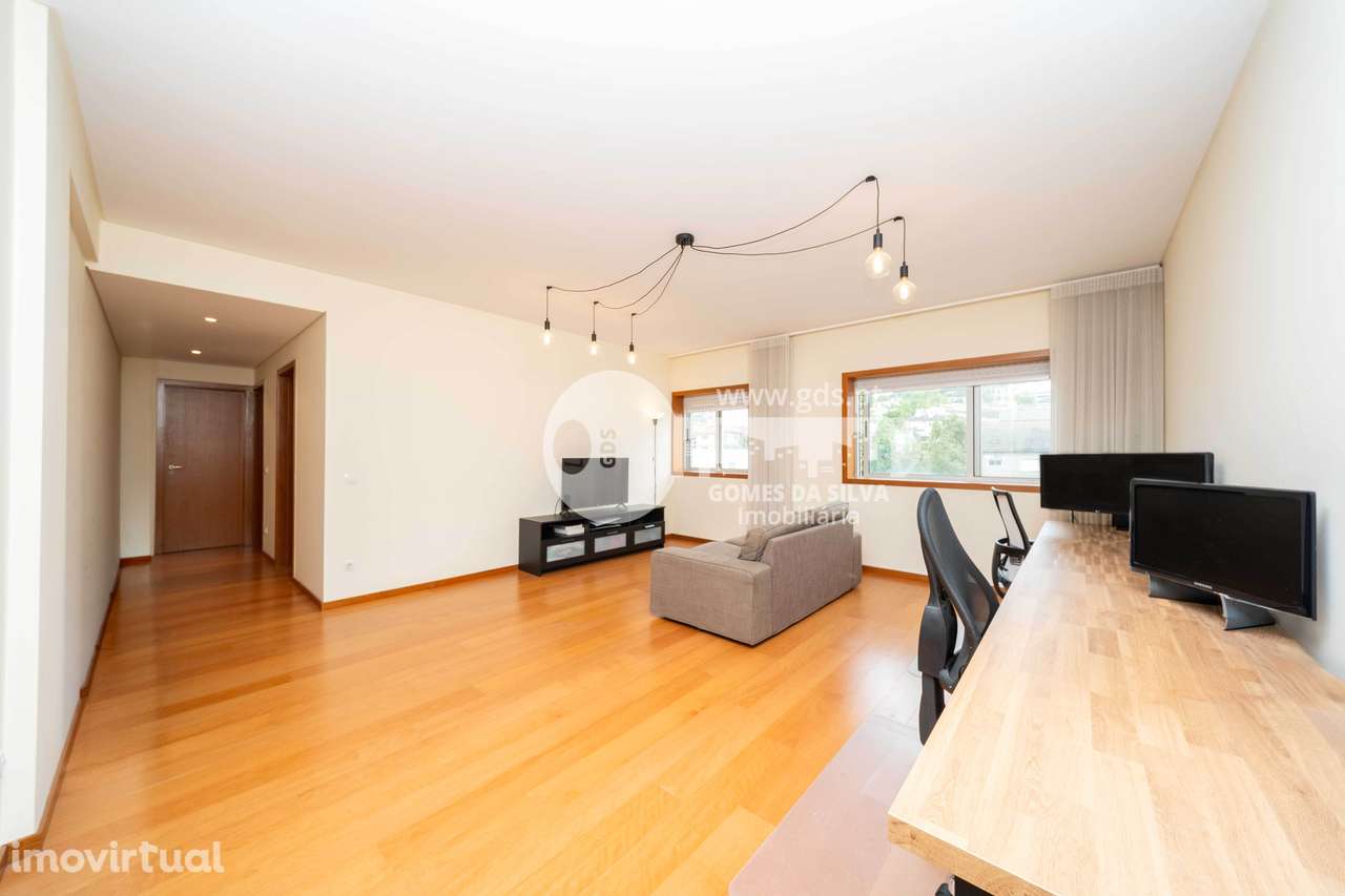 Apartamento T1 c/ garagem em Gualtar - Grande imagem: 2/20