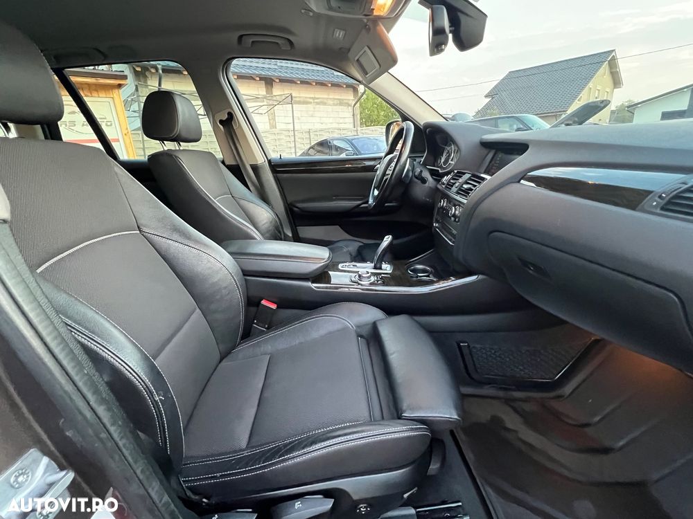 BMW X3 xDrive20d Aut. - 12