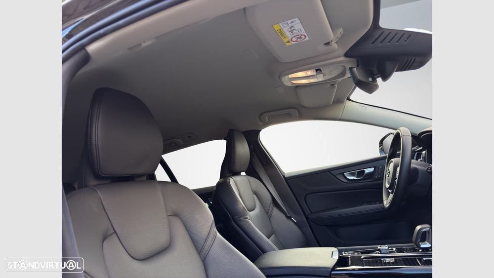 Volvo V60 2.0 T6 AWD TE Plus Bright — fotografia 17
