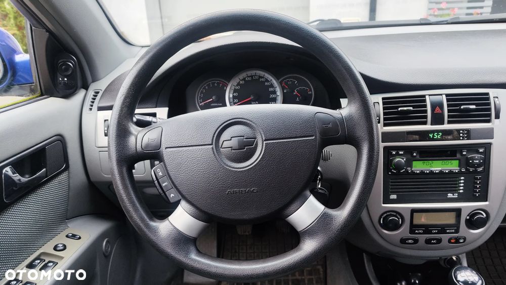 Chevrolet Nubira - 11