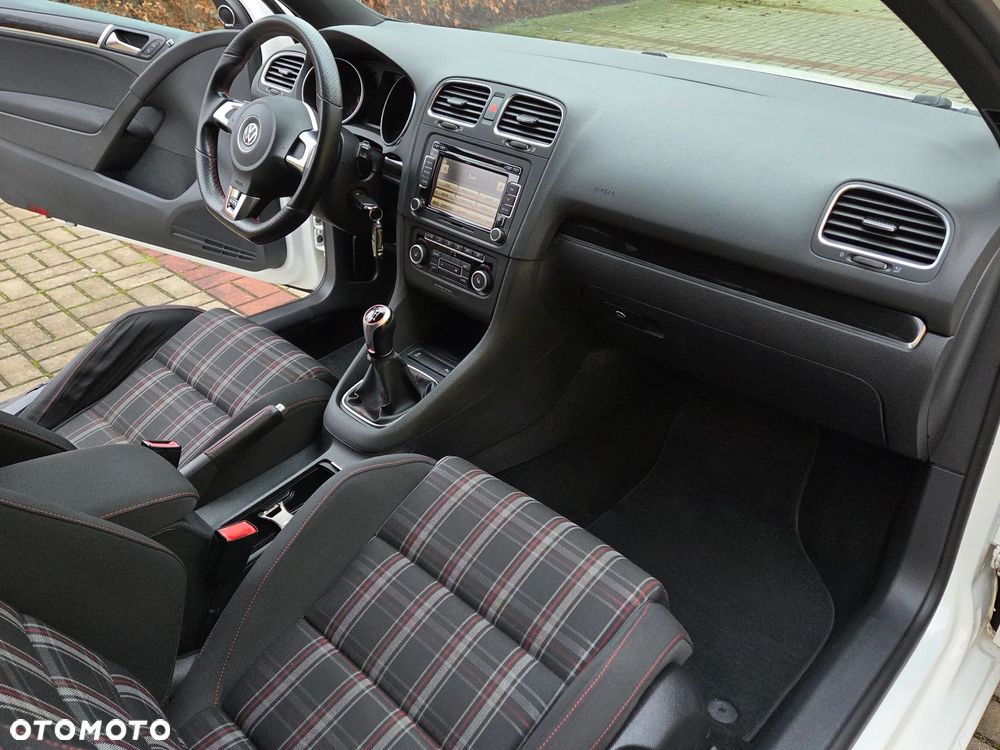 Volkswagen Golf 2.0 GTI - 20