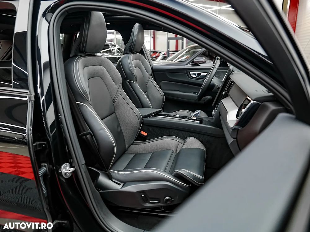 Volvo XC 60 B5 MHEV AT8 AWD Inscription - 14