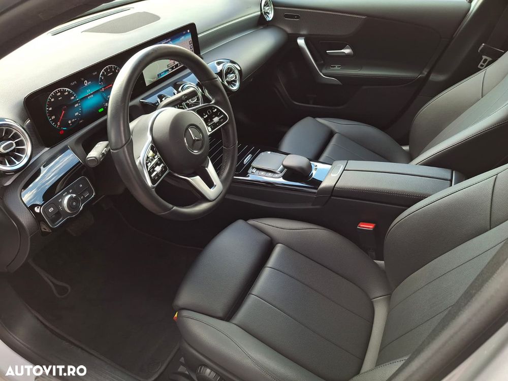 Mercedes-Benz A 250 - 13