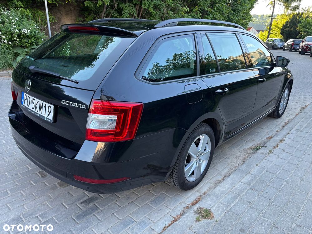 Skoda Octavia 2.0 TDI SCR Ambition DSG - 5