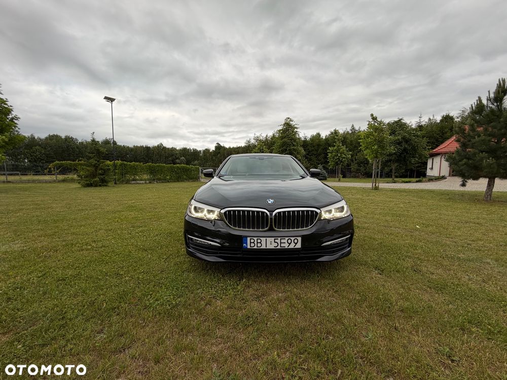 BMW Seria 5 520d xDrive - 2