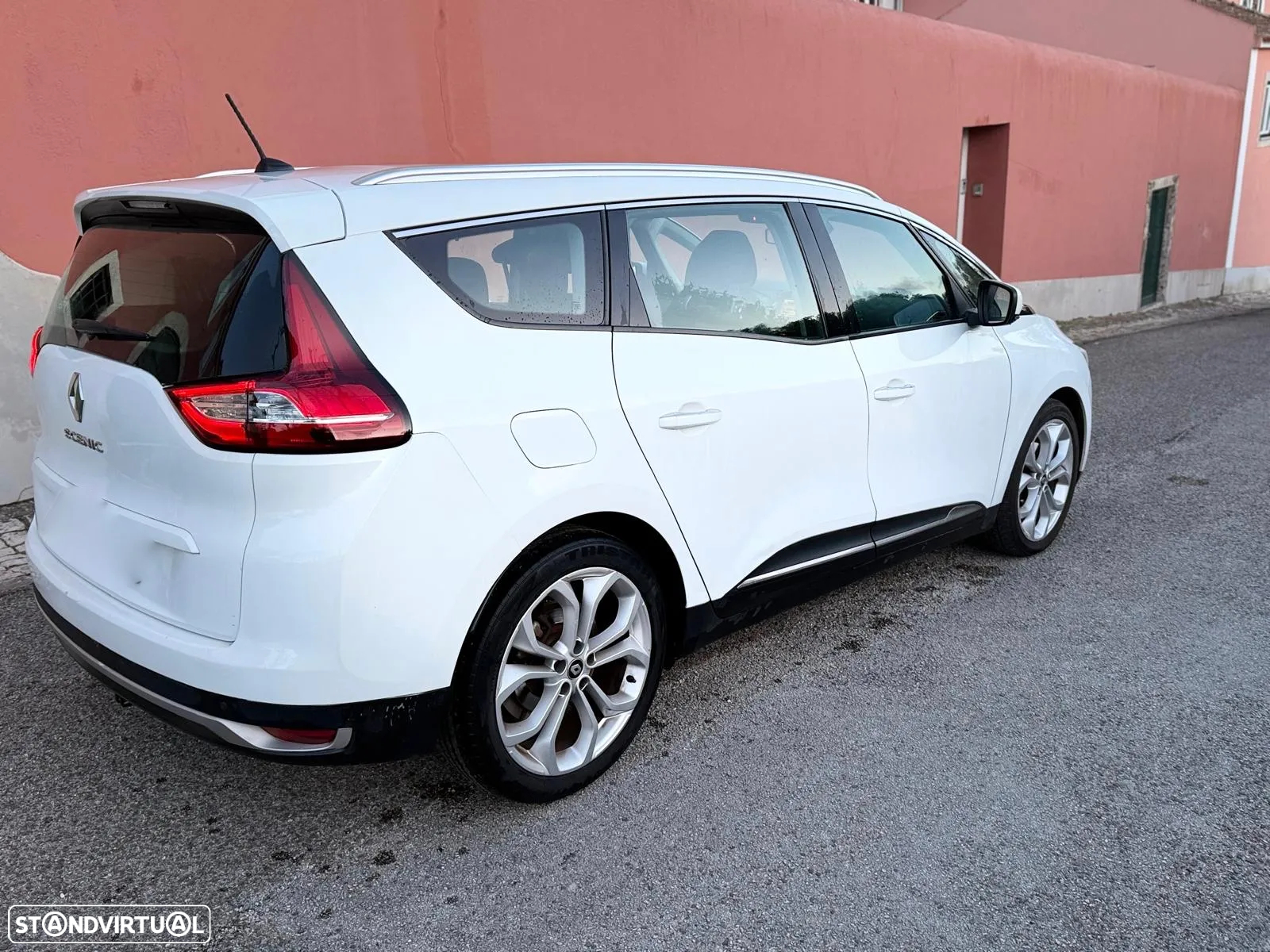 Renault Grand Scénic ENERGY dCi 110 EDC BOSE EDITION - 7