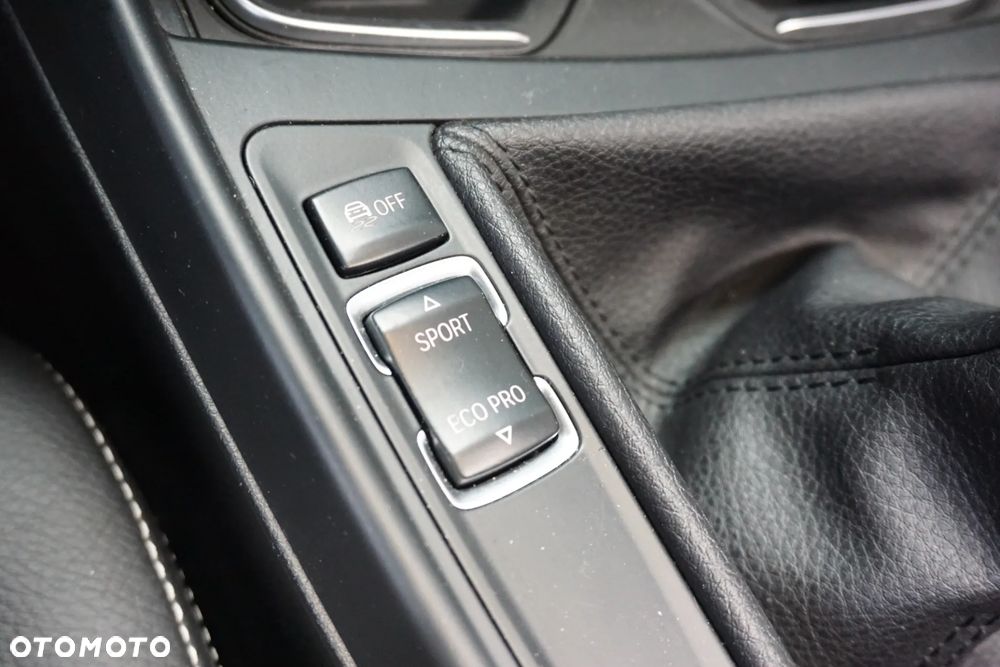 BMW Seria 1 120d Urban Line - 31