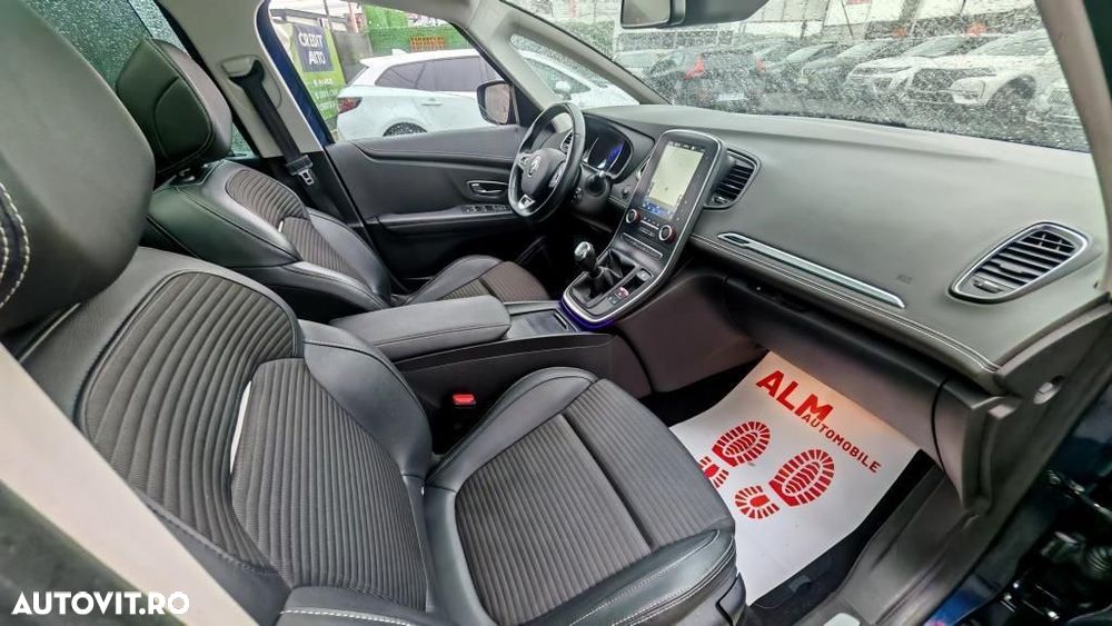 Renault Grand Scenic - 6