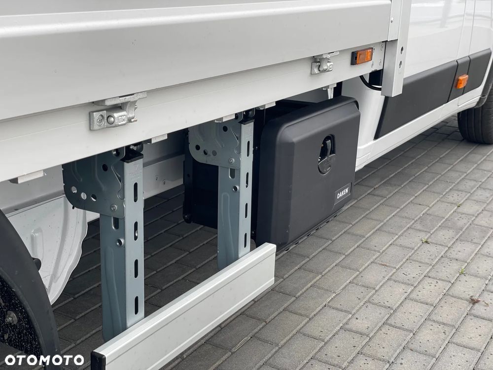 Toyota Proace MAX - 22