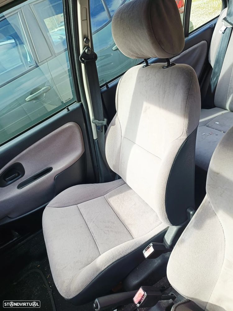 Citroën Saxo 1.1i Exclusive - 5