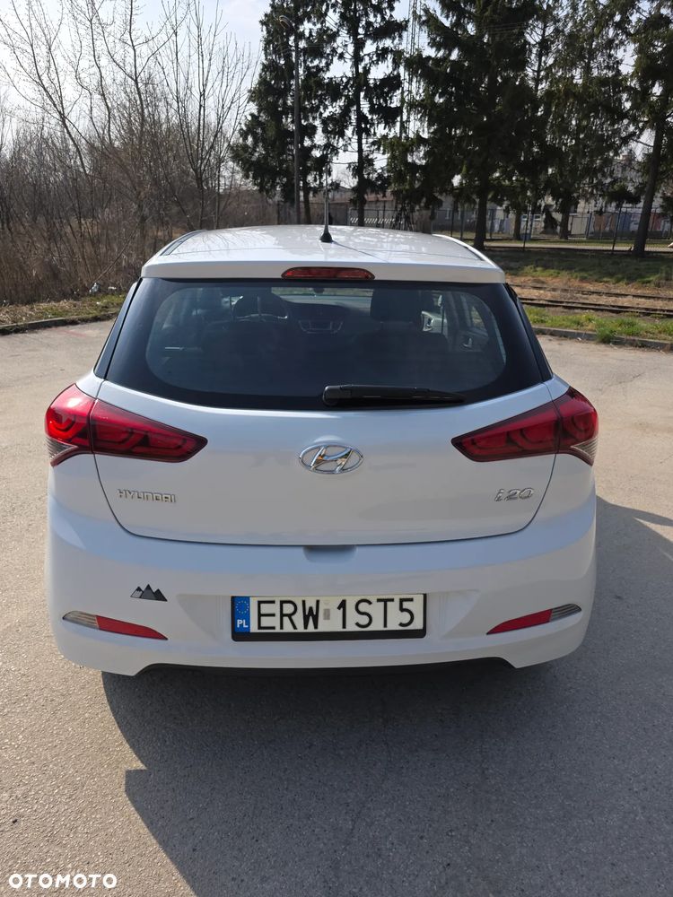 Hyundai i20 1.1 CRDi Style - 5