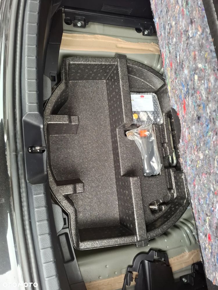 Toyota Yaris 1.33 Life - 13