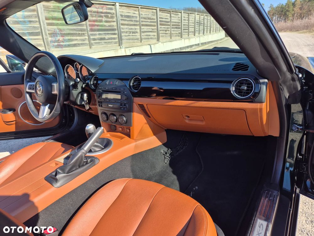 Mazda MX-5 - 8