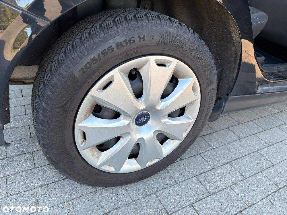 Ford Focus 1.6 EcoBoost Titanium - 13
