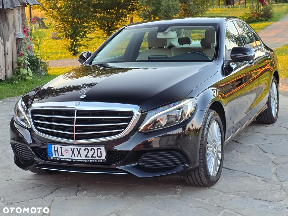 Mercedes-Benz Klasa C 180 Exclusive - 4