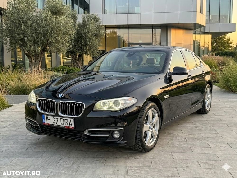 BMW Seria 5 525d xDrive Sport-Aut. Luxury Line - 1