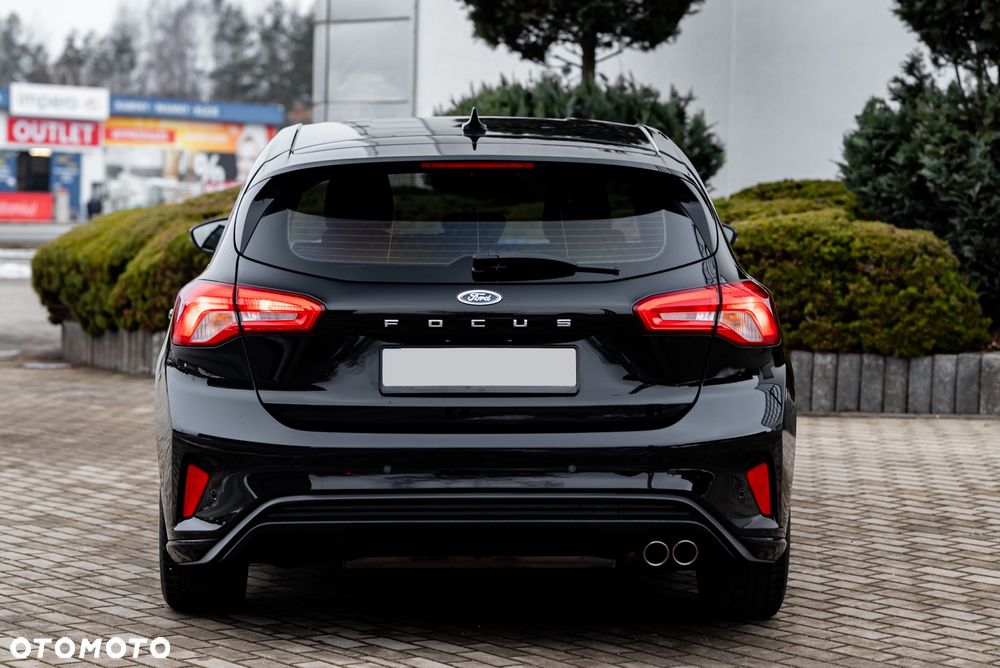 Ford Focus 1.0 EcoBoost Trend - 13