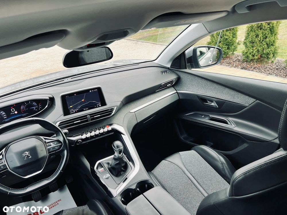 Peugeot 5008 BlueHDi 130 Allure Pack - 24