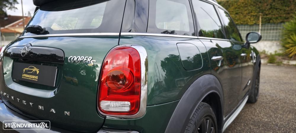 MINI Countryman Cooper SE ALL4 Auto - 12