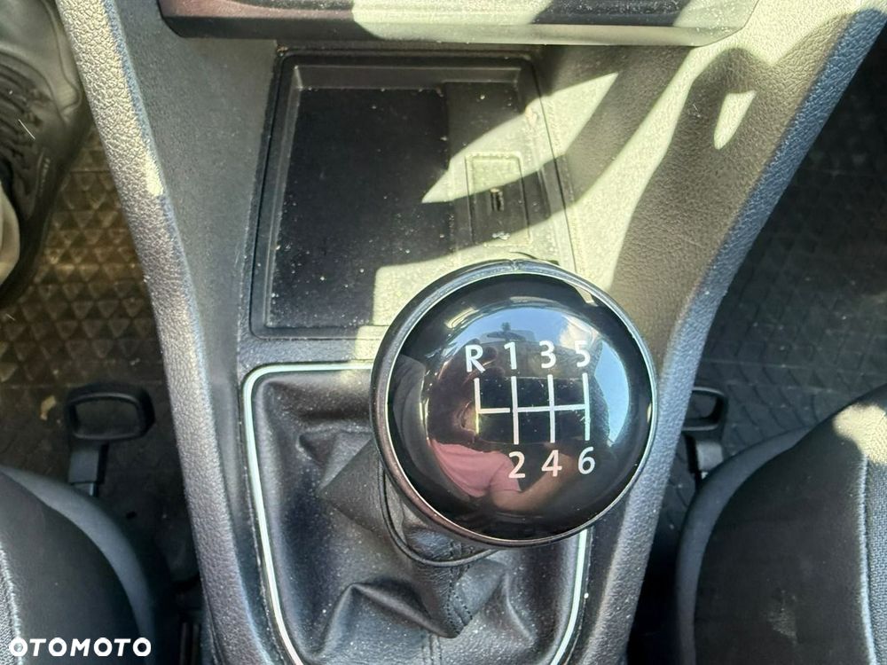 Volkswagen Caddy - 20