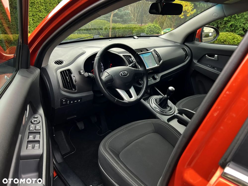 Kia Sportage 2.0 CVVT 4WD Vision - 19