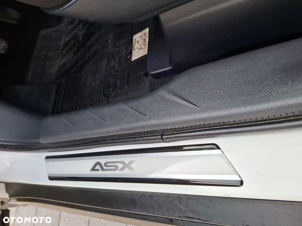 Mitsubishi ASX 1.6 Invite Navi - 6