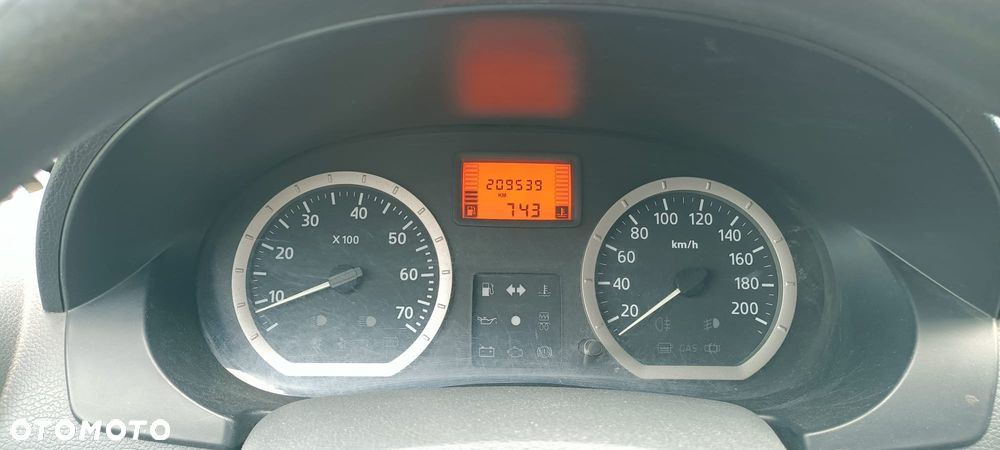 Dacia Logan - 6