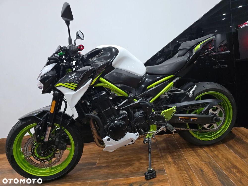 Kawasaki Z - 6