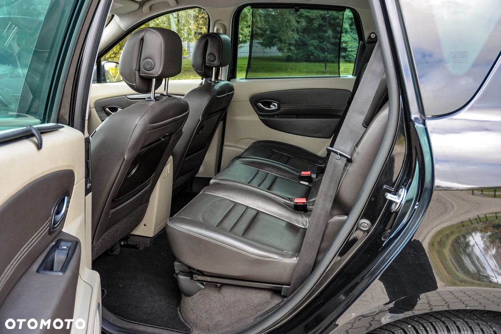 Renault Scenic - 8