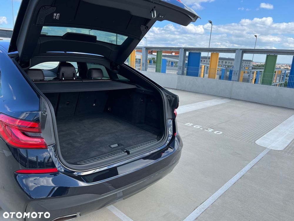 BMW 6GT 630i M Sport - 11