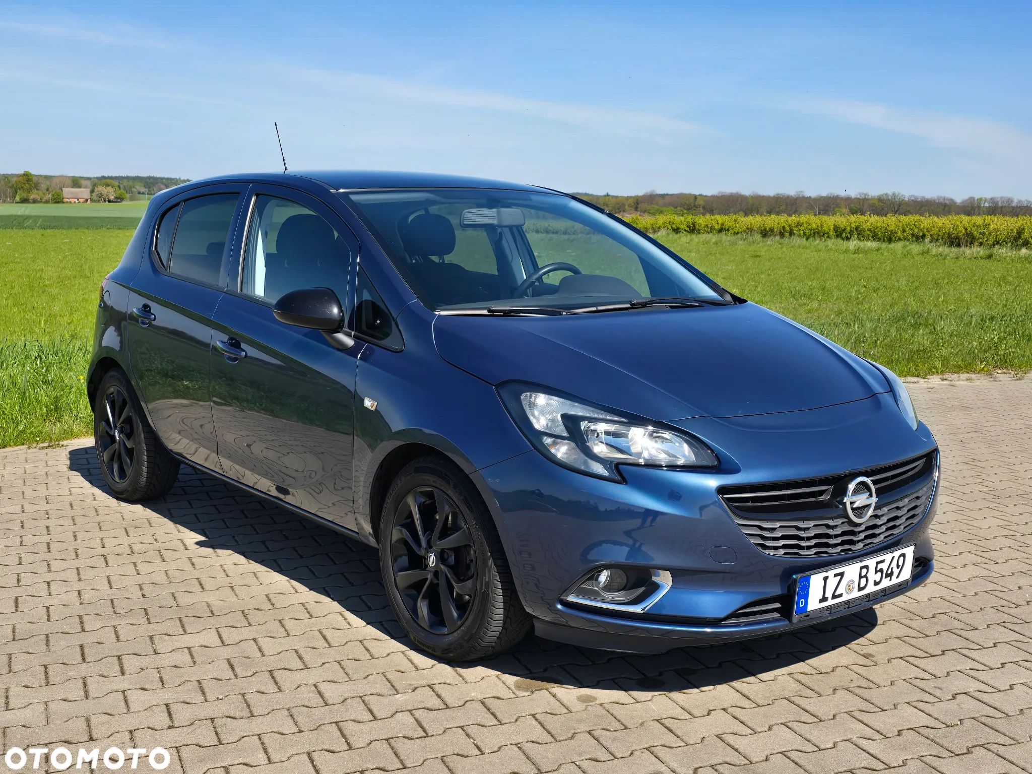Opel Corsa 1.4 16V Cosmo - 1