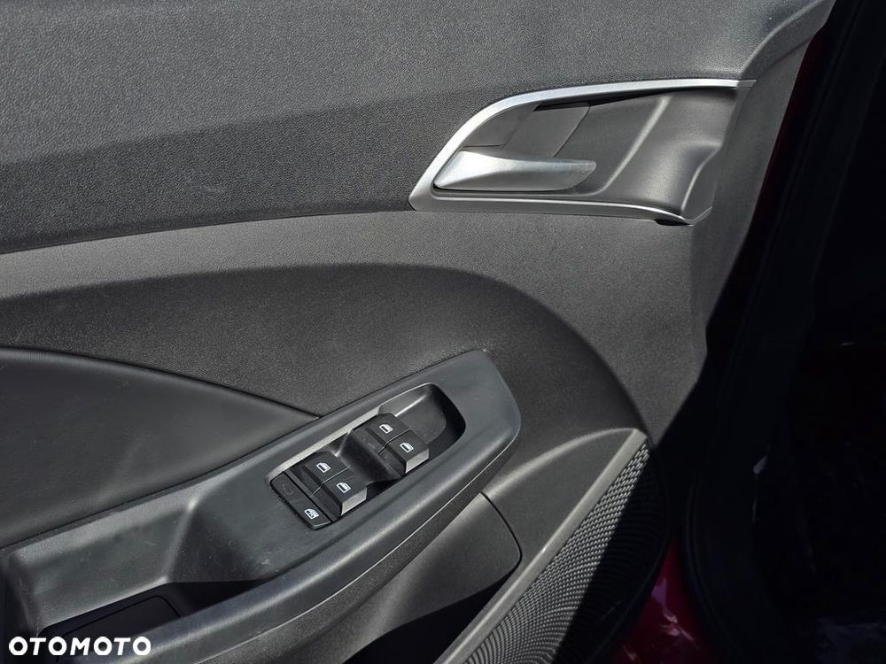 MG MG3 1.5 HEV+ Exclusive - 10