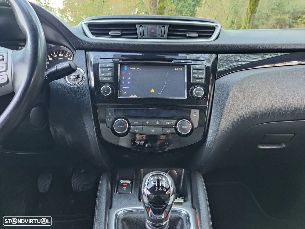 Nissan Qashqai 1.5 dCi Tekna - 25