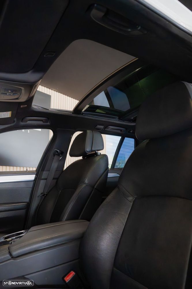 BMW 520 d Pack M - 45