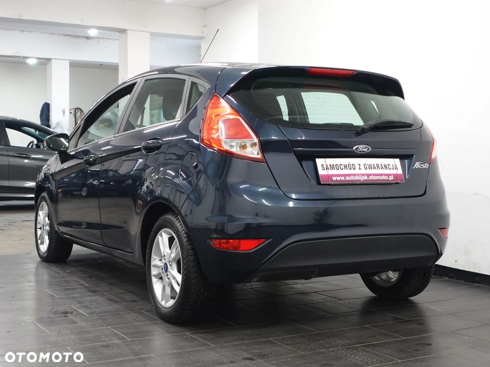 Ford Fiesta 1.0 Celebration - 6