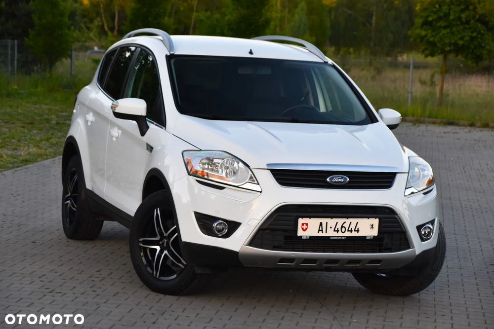 Ford Kuga 2.5 4x4 White Magic - 25
